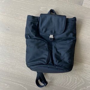 Lululemon drawstring backpack